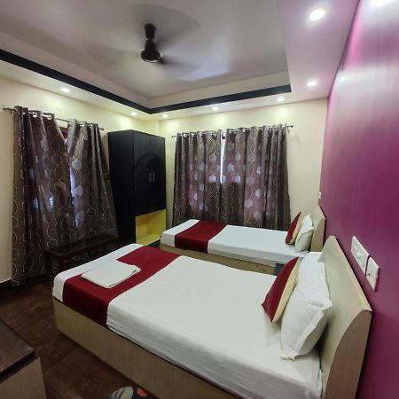 Hotel Swastik Regency Siliguri Zewnętrze zdjęcie